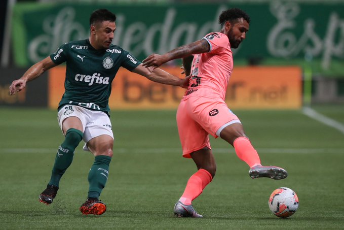 Palmeiras goleó a Bolívar