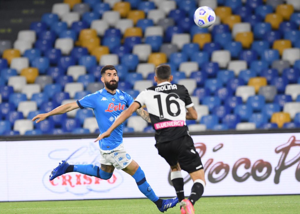 Napoli goleó a Udinese