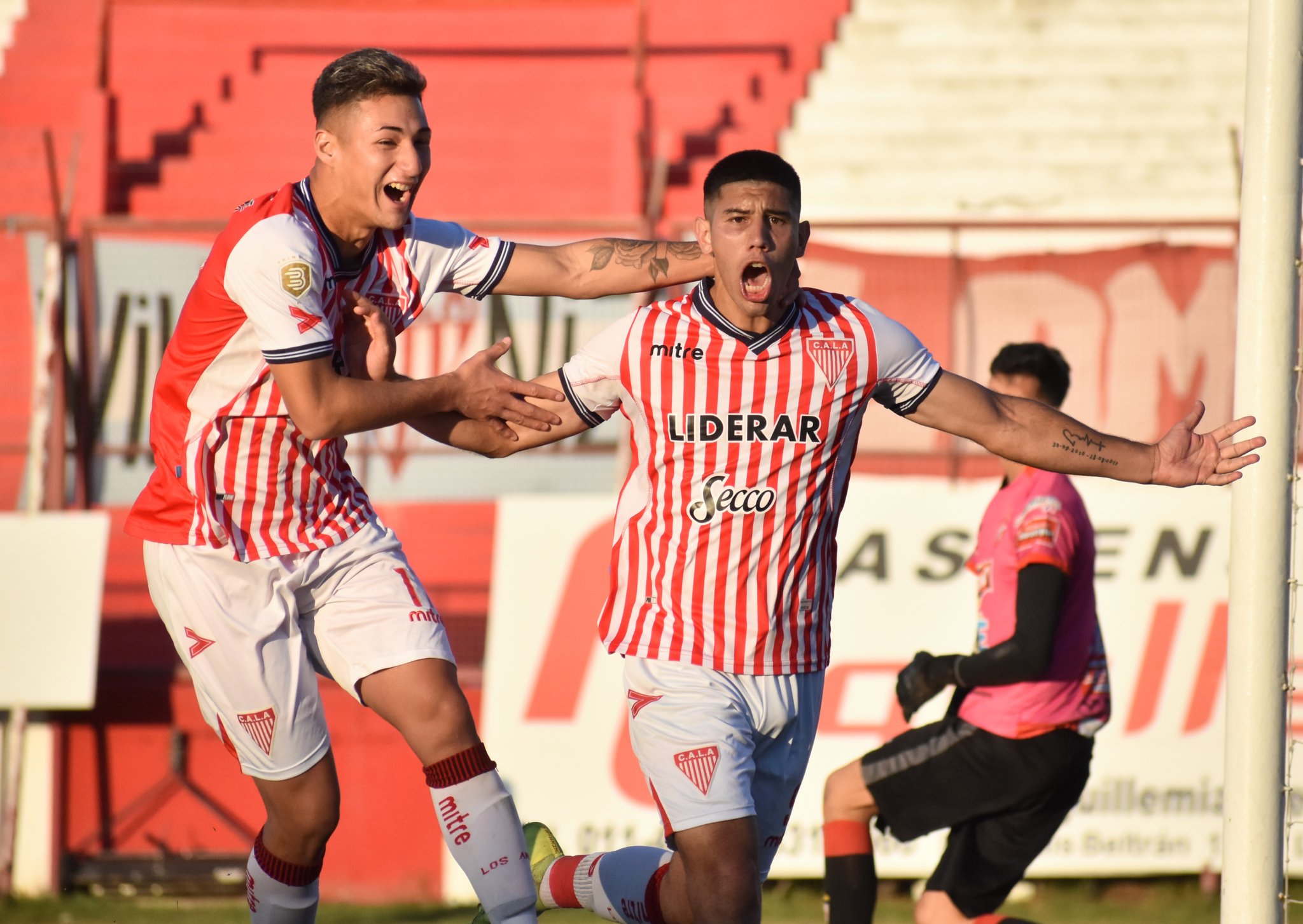 UAI Urquiza 2-0 Deportivo Merlo, Primera División B